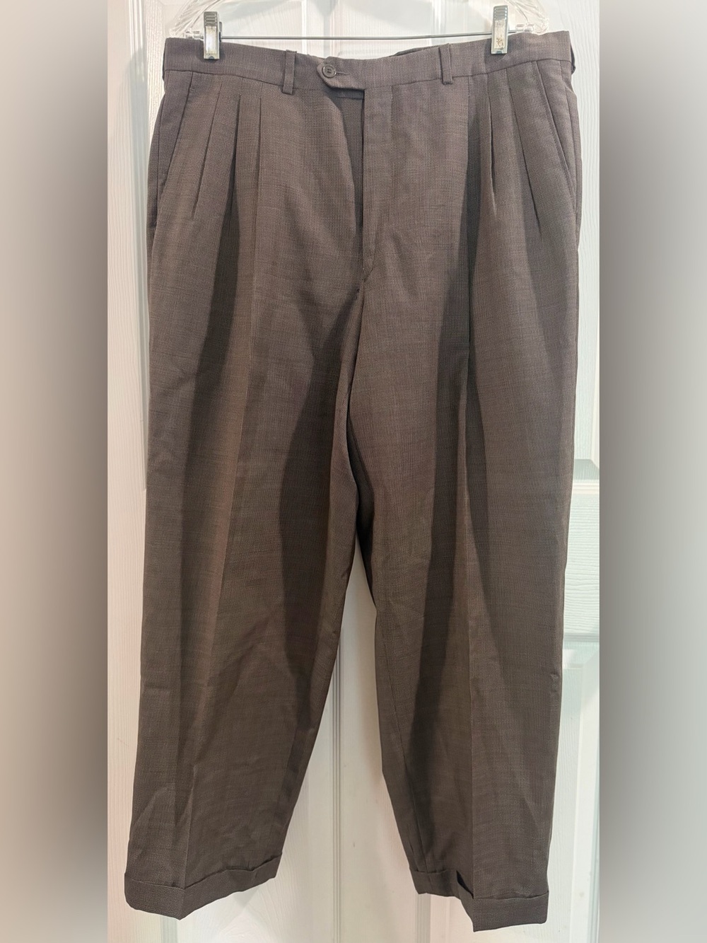 Men's Brown 100% Wool Pleated Dress Pants
